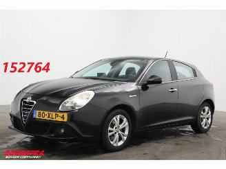 ocasión turismos Alfa Romeo Giulietta 1.4 T Distinctive 170 PK Bluetooth Clima Cruise PDC 2012/6