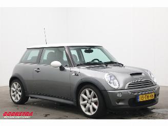 Mini Cooper 1.6 S Clima 154.956 km! picture 2