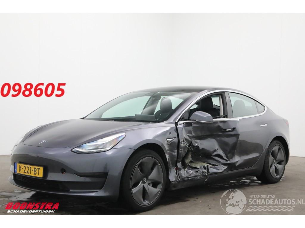 Tesla Model 3 Standard RWD Plus 60 kWh Pano LED ACC Leder Camera
