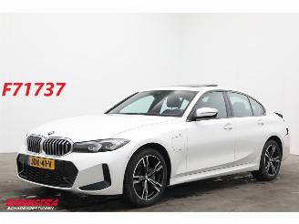 Vaurioauto  passenger cars BMW 3-serie 330e M-Sport Schuifdak Leder LED Navi Clima Cruise Camera SHZ 2025/9