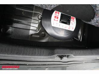 Renault Clio 0.9 TCe Authentique Airco Cruise 81.627 km! picture 10