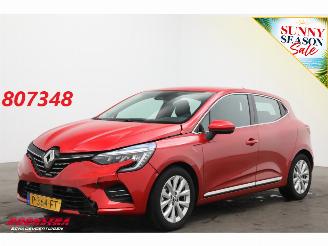 škoda osobní automobily Renault Clio 1.6 E-Tech Hybrid 140 Intens LED 360° Apple/Android Camera PDC 2022/2