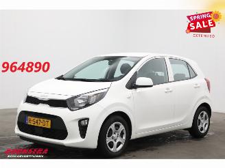 Gebrauchtwagen PKW Kia Picanto 1.0 DPi ComfortLine Bluetooth Airco Cruise 2022/8