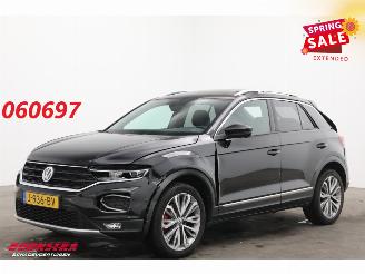 Voiture accidenté Volkswagen T-Roc 1.5 TSI Sport Pano LED ACC Virtual Camera SHZ 2020/7