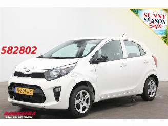 krockskadad bil auto Kia Picanto 1.0 CVVT ComfortLine Airco Bluetooth 71.638 km! 2020/3