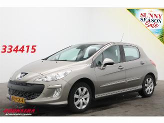 uszkodzony samochody osobowe Peugeot 308 1.6 VTi Sublime Aut. Clima Cruise PDC AHK 112.987 km! 2011/1