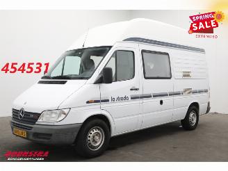 damaged campers La Strada  Regent L 316 CDI Aut. Luifel Cruise PDC AHK 168.475 km! 2002/10