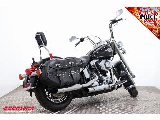 Harley-Davidson  FLSTC Heritage Softail Classic picture 3