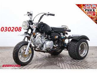 begagnad bil motor Honda  Monkey Trike 125cc 