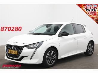 Schadeauto Peugeot 208 1.2 PureTech Aut. Allure Apple/Android Cruise PDC 2022/9