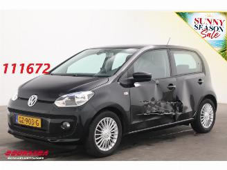 uszkodzony samochody osobowe Volkswagen Up! 1.0 high up! 5-Drs Clima Navi Cruise LMV 17.491 km! 2015/9