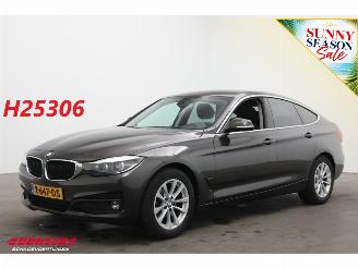 damaged passenger cars BMW 3-serie GT 318d AUT Clima Cruise Camera SHZ PDC 97.001 km! 2018/9