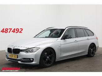 Voiture accidenté BMW 3-serie Touring 320d Aut. Sport-Line BiXenon Navi Clima Cruise Camera SHZ PDC 2013/8
