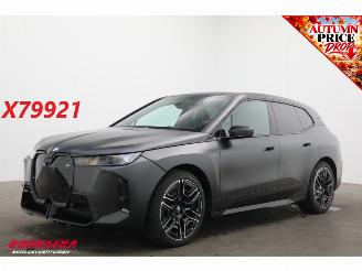Voiture accidenté BMW iX xDrive M70 112 kWh HUD Clima Cruise Navi SHZ LrHZ Leder Memory H/K PDC 2026/4