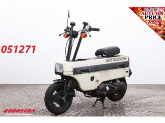 Käytettyjen scooters Honda  Motocompo 1982/7