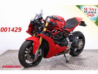 Vaurioauto  motor cycles Ducati  SuperSport S ABS Akrapovic 2017/4