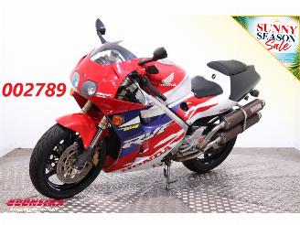 Käytettyjen motor cycles Honda  RVF400 NC35 1995/7