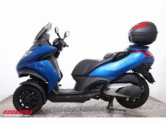 Peugeot Metropolis 400i picture 5