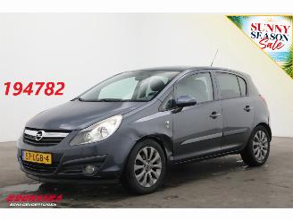 Voiture accidenté Opel Corsa 1.2-16V '111' Edition 5-drs Airco Cruise 57.145 km! 2010/4