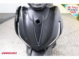 Piaggio Beverly 400 HPE picture 14