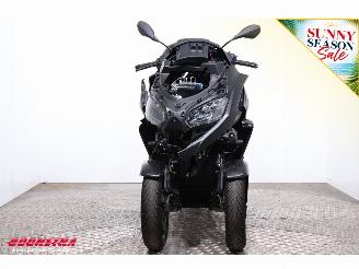 Piaggio  MP3 530 HPE Exclusive Cruise Bluetooth Camera 4.372 km! picture 6
