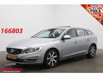 occasione autovettura Volvo V-60 2.4 D6 AWD Plug-In Hybrid Summum Glasdak Navi Memory Leder SHZ Camera PDC AHK 2013/9