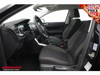 Volkswagen Taigo 1.0 TSI Life ACC Airco Virtual Apple/Android picture 17