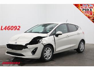 Damaged car Ford Fiesta 1.0 EcoBoost 2-sitze Connected 5-drs Cruise Navi Apple/Android Airco PDC 2020/10