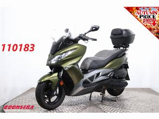 Gebrauchtwagen Motorrad Kawasaki  J300 ABS Heizgriffe 2019/8