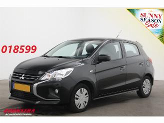 krockskadad bil auto Mitsubishi Space-star 1.2 Cool+ Bluetooth Airco 2022/5