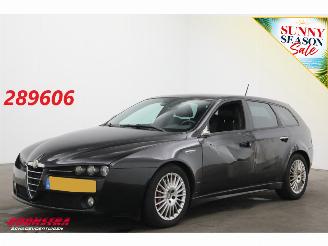 škoda osobní automobily Alfa Romeo 159 Sportwagon Sportwagon 2.0 JTD Ti Distinctive Eerste Eigenaar! Navi Clima Cruise PDC AHK 2011/11