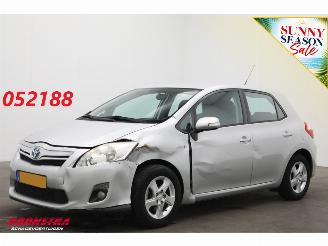 Auto incidentate Toyota Auris 1.8 Full Hybrid Aspiration Navi Cruise Clima Bluetooth 105.627 km! 2012/1