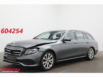 krockskadad bil auto Mercedes E-klasse 400 d 4Matic Cruise Navi Clima Apple/Android SHZ SBL PDC AHK 2019/1