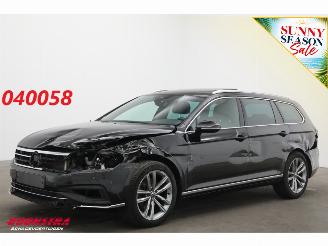 Coche accidentado Volkswagen Passat Variant 2.0 TDI 200 PK DSG R-Line Pano LED ACC ErgoComf. Camera AHK 2023/2