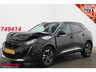 Voiture accidenté Peugeot 2008 1.2 PT Aut. Allure Cruise Navi Clima Virtual Apple/Android Camera PDC 2020/7