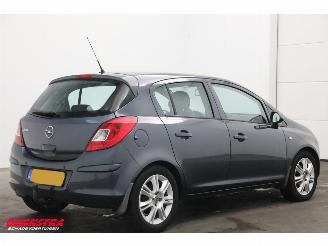 Opel Corsa 1.2-16V Cosmo Clima PDC picture 3