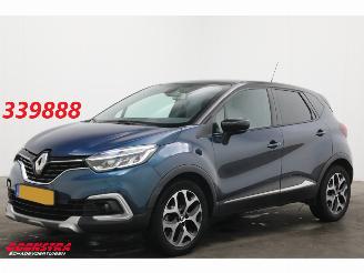 Vaurioauto  passenger cars Renault Captur 1.2 TCe Aut. Intens Cruise Navi Clima Bluetooth Camera PDC 2018/8