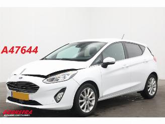 Damaged car Ford Fiesta 1.0 EcoBoost Titanium ACC Navi Clima Apple/Android Camera PDC 2019/7
