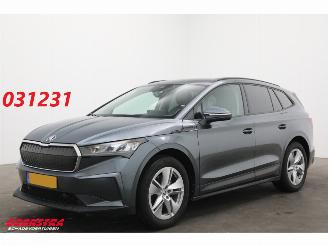 Damaged car Skoda Enyaq 60 Virtual Cruise Navi Clima Apple/Android PDC AHK 2022/2