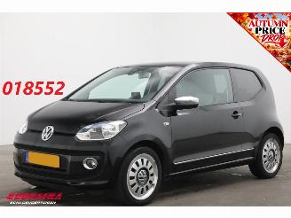 Coche accidentado Volkswagen Up! 1.0 high up! Black Airco Navi LMV 2012/2