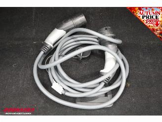 BMW 3-serie 330e High Executive HUD Pano Memory Camera SHZ Leder LED picture 39