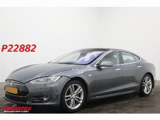 Avarii autoturisme Tesla Model S 85 Fahrbereit Pano Cruise Navi Clima Leder SHZ Camera PDC 2013/12