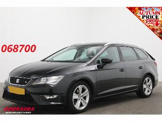 škoda osobní automobily Seat Leon ST 1.4 EcoTSI FR Connect Pano Cruise Navi Clima Apple/Android PDC AHK 2015/12
