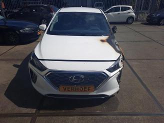 Autoverwertung Hyundai Ioniq Ioniq, Liftback, 2016 / 2022 1.6 GDI 16V PHEV 2021/9