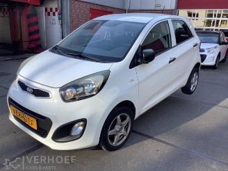 Coche siniestrado Kia Picanto Picanto (TA), Hatchback, 2011 / 2017 1.0 12V 2012/9