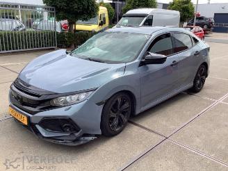 Salvage car Honda Civic Civic (FK6/7/8/9), Hatchback, 2017 1.0i VTEC Turbo 12V 2019/11