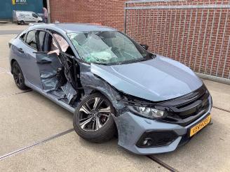 Honda Civic Civic (FK6/7/8/9), Hatchback, 2017 1.0i VTEC Turbo 12V picture 2