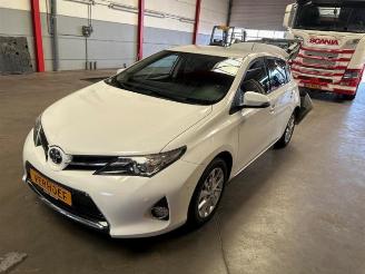 Toyota Auris Auris (E18), Hatchback 5-drs, 2012 / 2019 1.6 Dual VVT-i 16V 2014/4