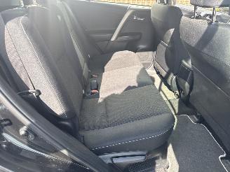 Toyota Rav-4  picture 10