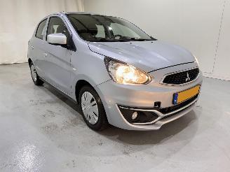 krockskadad bil auto Mitsubishi Space-star 1.0 Mivec Cool+ Airco 2019/2